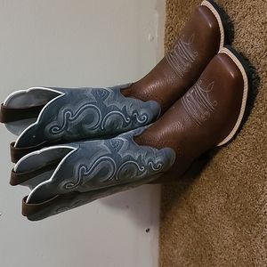 Ariat square toed boots